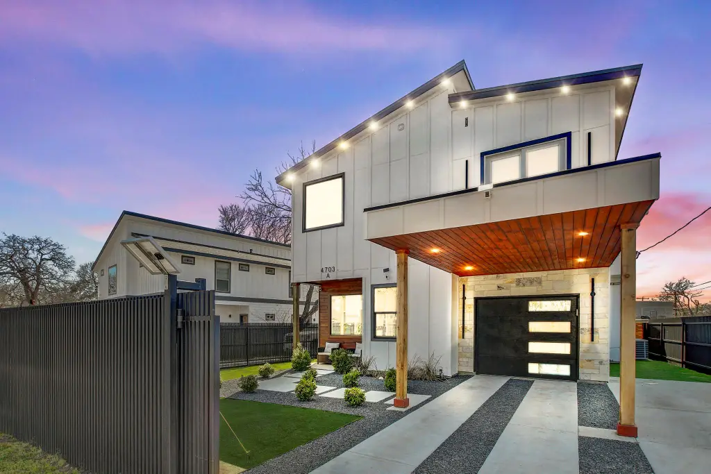 3-Bedroom Modern-Style Home with Open-Concept Design and 1-Car Rear-Entry Garage (1,915 Sq. Ft. Floor Plan) 