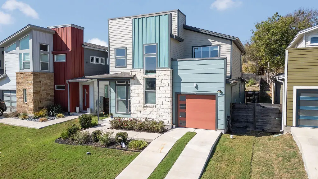 Contemporary-Style 3-Bedroom Home with Loft and Pergola (1,742 Sq. Ft. Floor Plan)