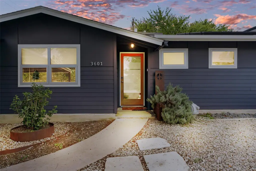 Mid-Century Modern 4-Bedroom Home with Screened Porch and Detached ADU (1,392 Sq. Ft. Floor Plan)
