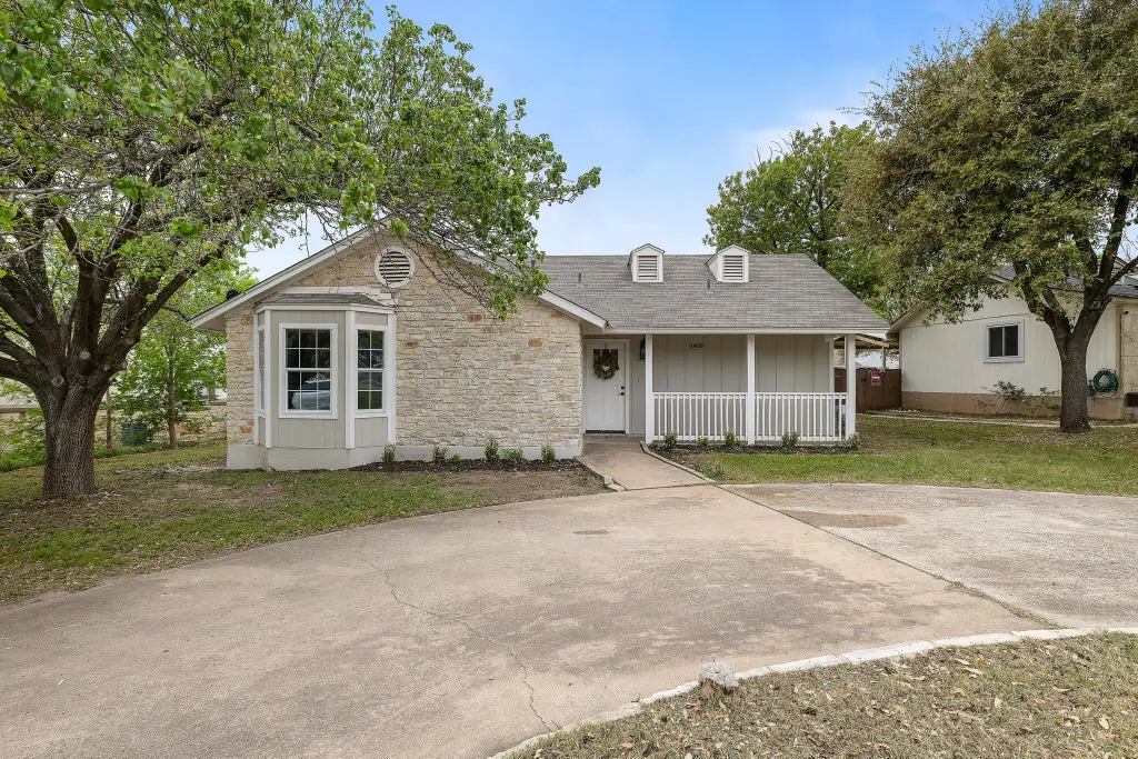 Ranch-Style 4-Bedroom Home with Open-Concept Layout (1,908 Sq. Ft. Floor Plan)