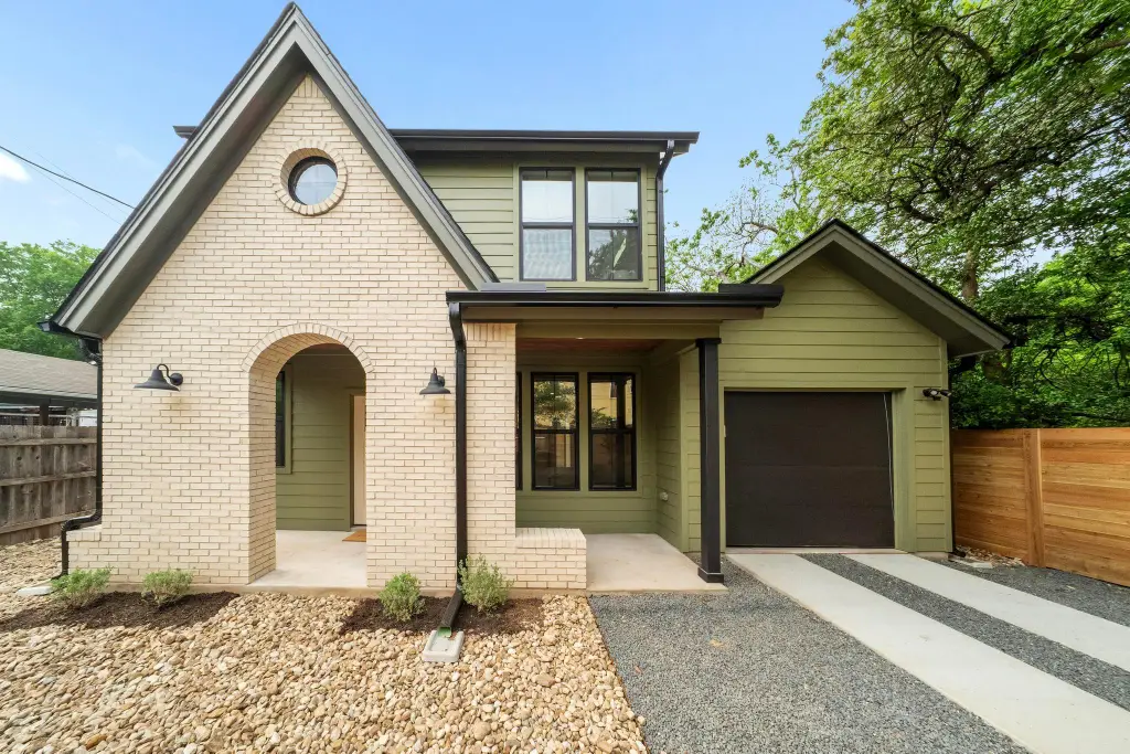 2-Bedroom Modern-Style Home with Front Porch and Open-Concept Living (1,076 Sq. Ft. Floor Plan)
