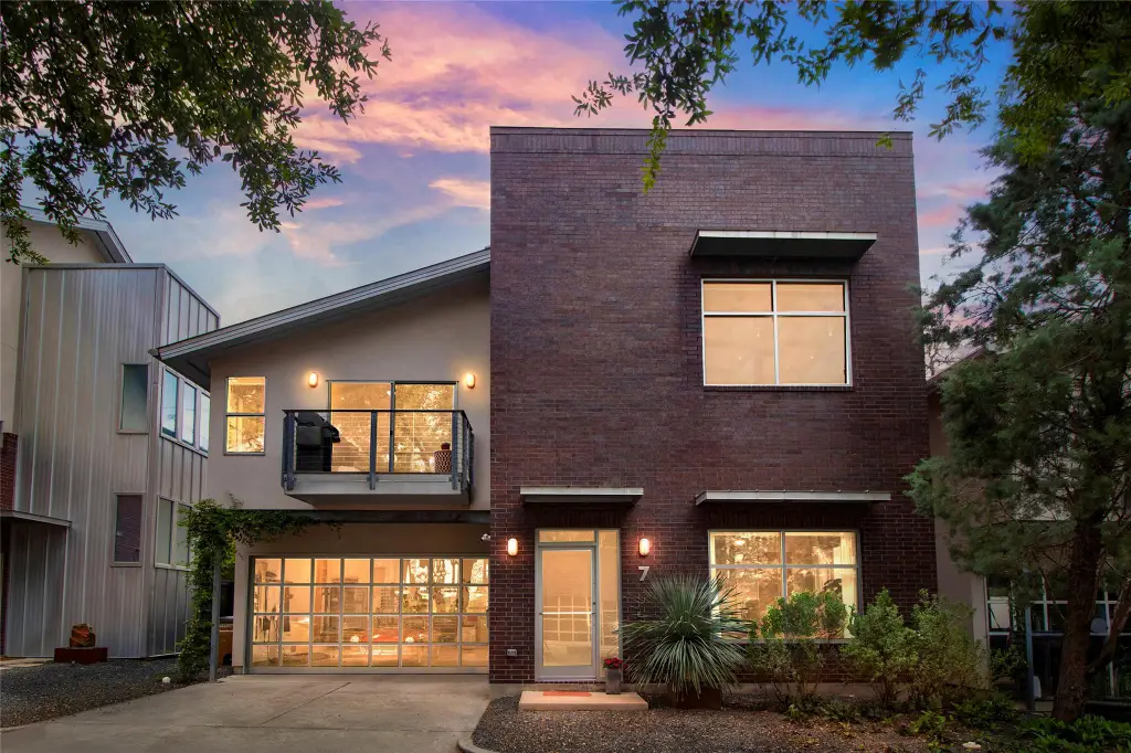 Contemporary-Style 3-Bedroom Home with Open Floor Plan and 2-Car Gallery Garage (2,035 Sq. Ft. Floor Plan)
