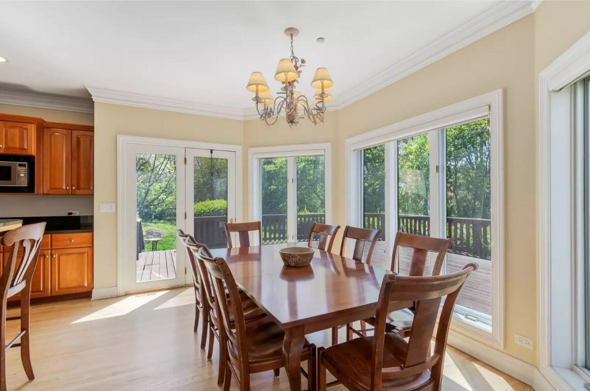 Breakfast Nook