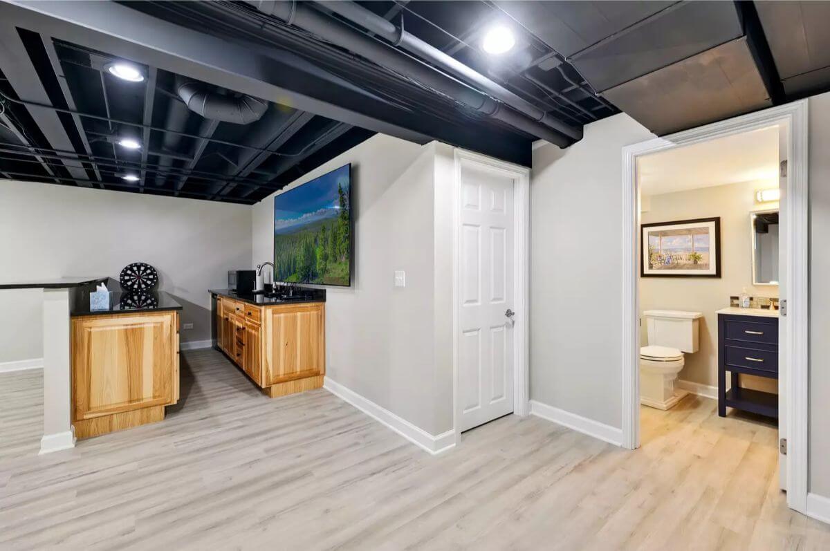 Wet Bar