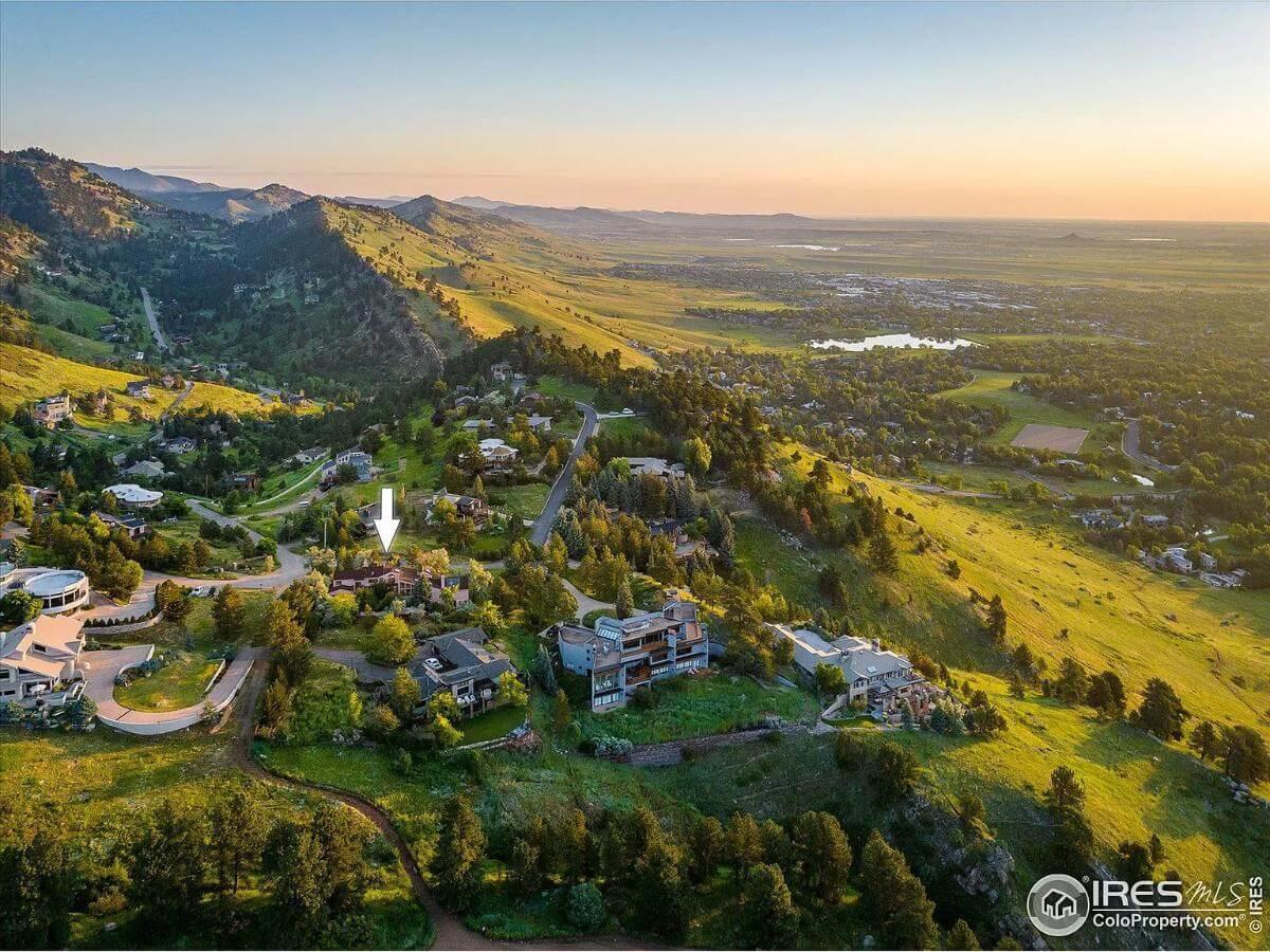 Experience the Serenity of Hilltop Living with Panoramic Vistas
