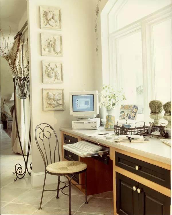 Cozy Home Office with Vintage Charm and Classic Computer