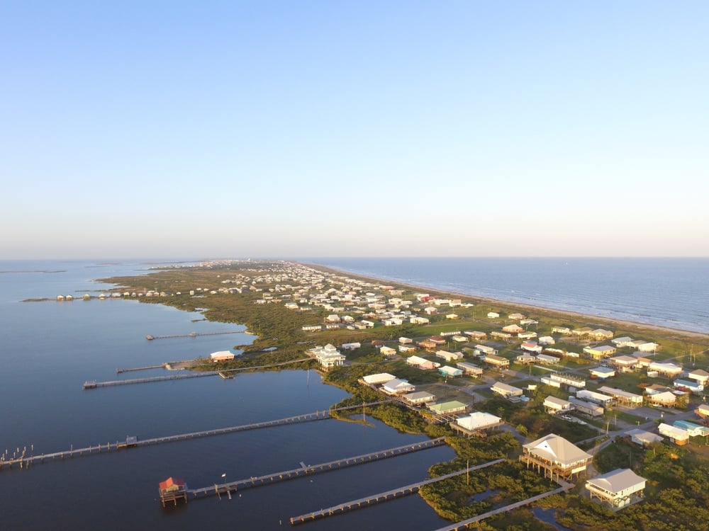 17 Fascinating Towns in Southern Louisiana Bayou Country Where Cajun and Creole Cultures Flourish
