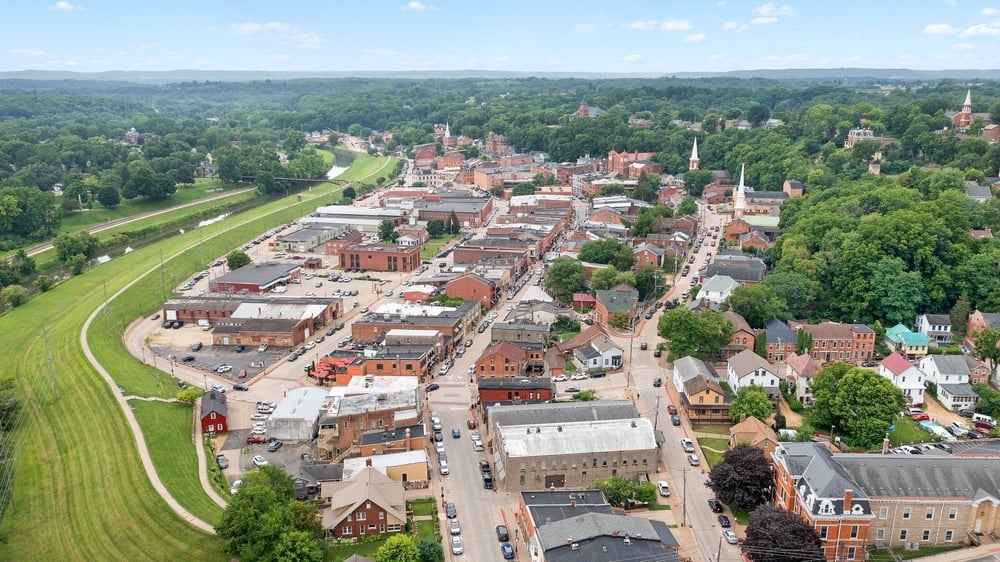 15 of the Best Small Towns in the American Midwest that Preserve their Heritage with Tours of Historic Homes