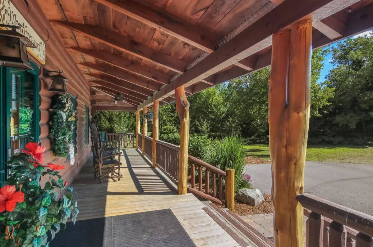Entry Porch
