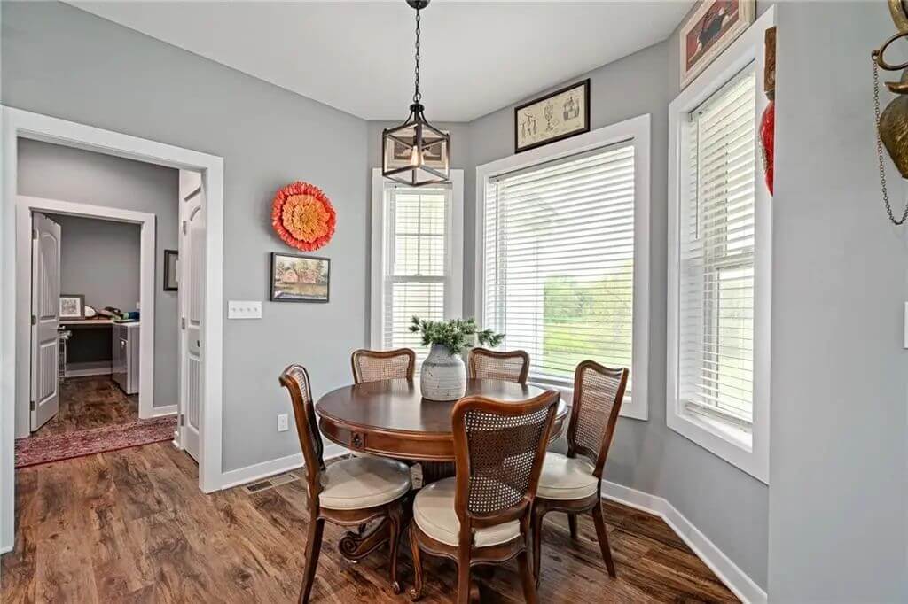 Breakfast Nook