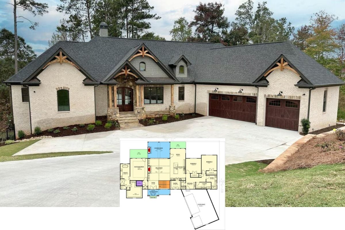New American-Style 3-Bedroom Home with Courtyard and Angled 3-Car Garage (Floor Plan)