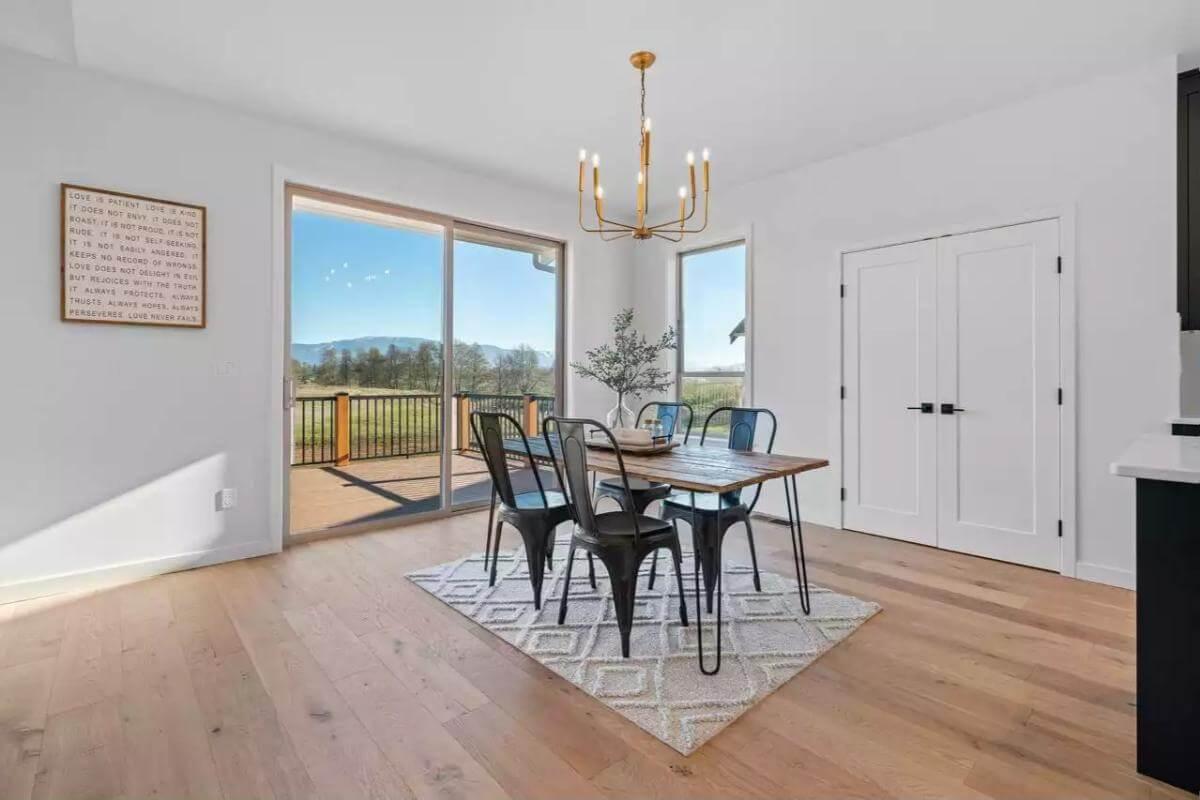 Wow, Check Out This Dining Area
