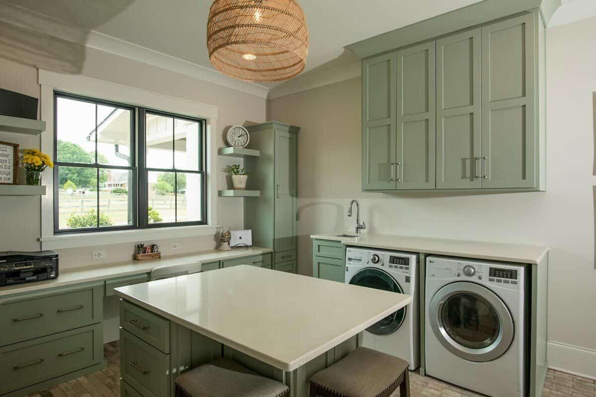 Check Out the Functional Beauty of This Laundry Room with a Center Island
