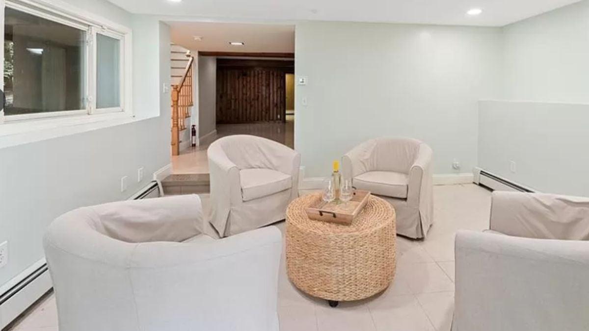 Explore This Intimate Sitting Area with Textural Round Table
