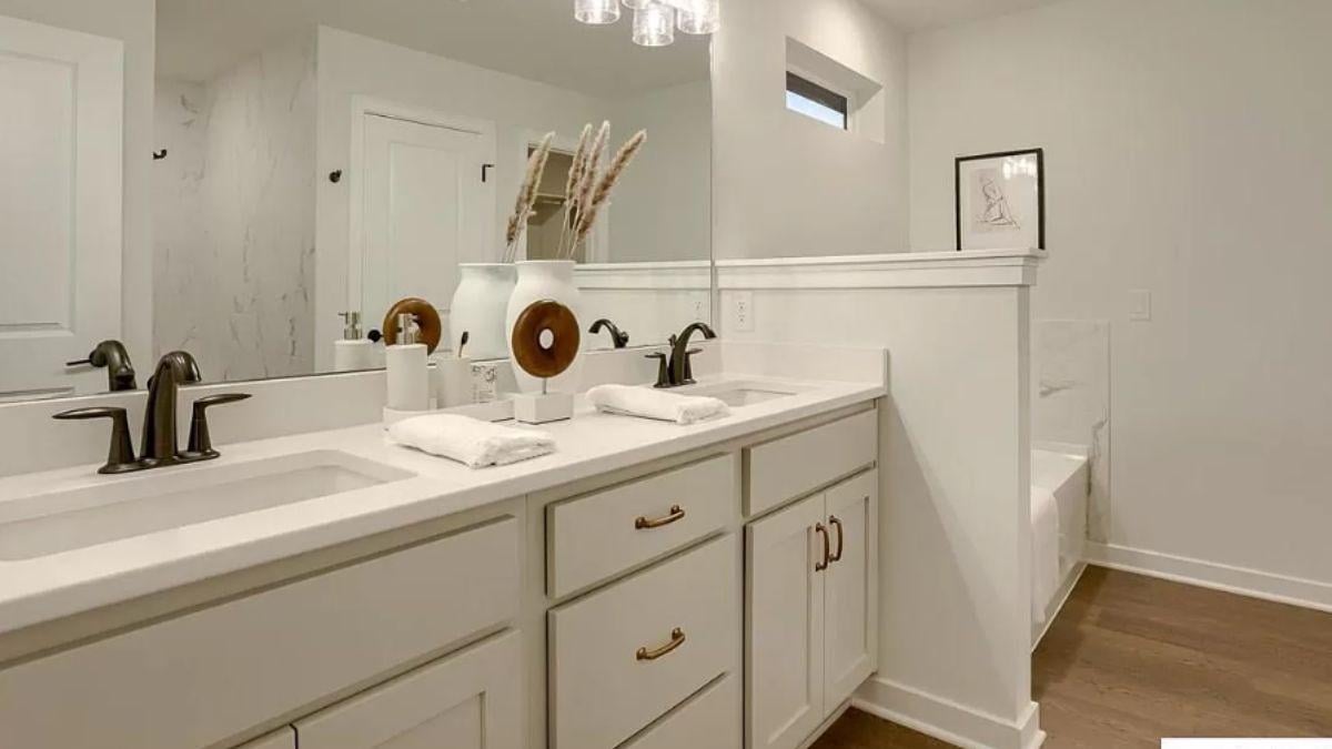 Discover the Subtle Elegance of This Craftsman Bathroom Vanity