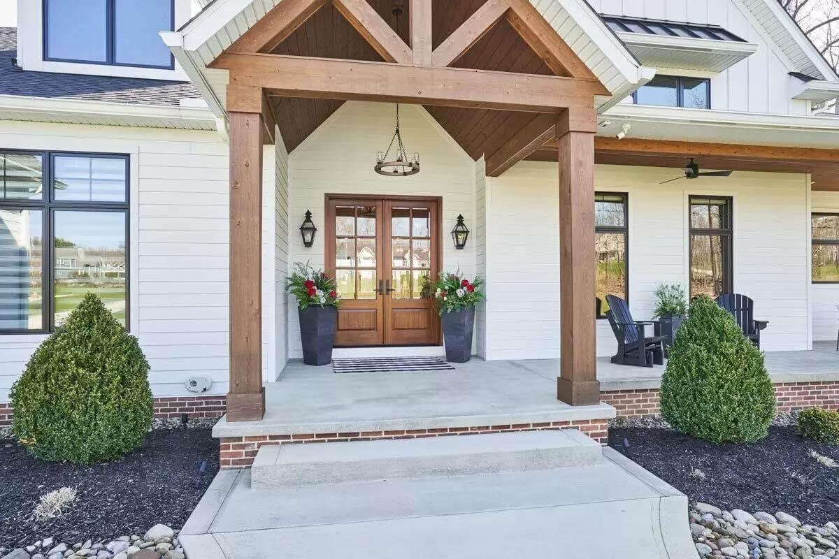 Welcoming Craftsman Entryway with Rich Wooden Details