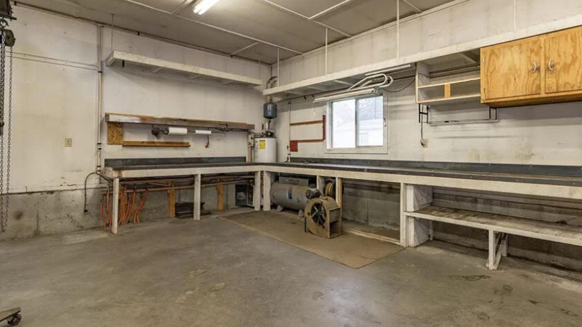 Functional Craftsman Workshop with Ample Bench Space