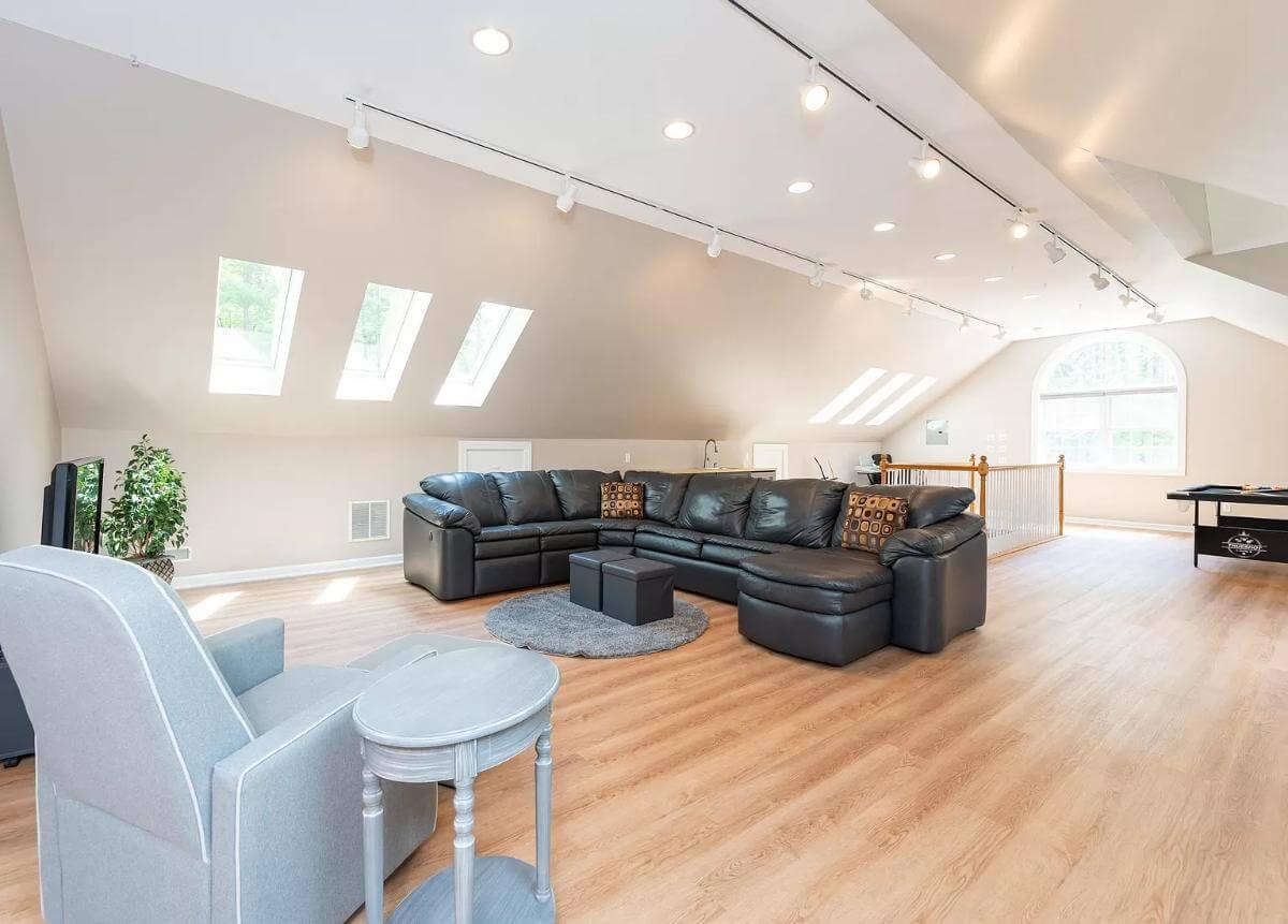 Spacious Loft with Skylights and Cozy Seating Area
