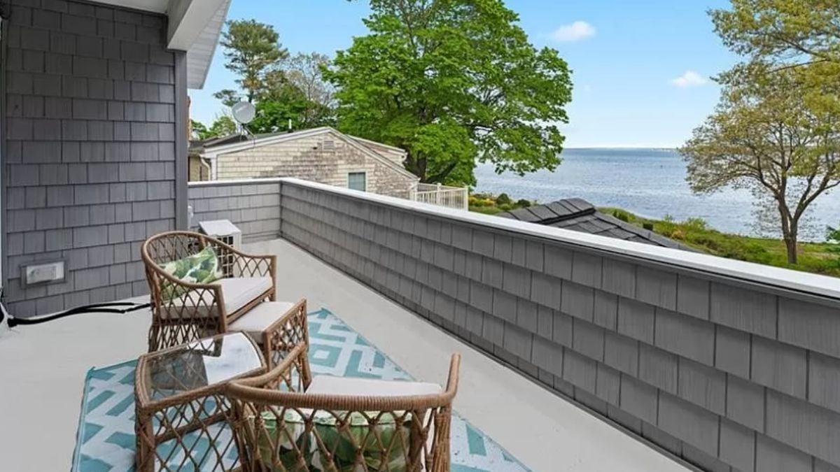 Enjoy Coastal Views from This Craftsman Balcony Retreat