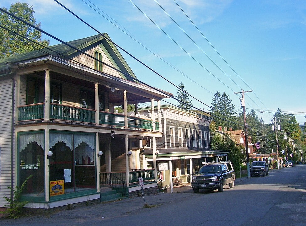 Pine Hill Town Image
