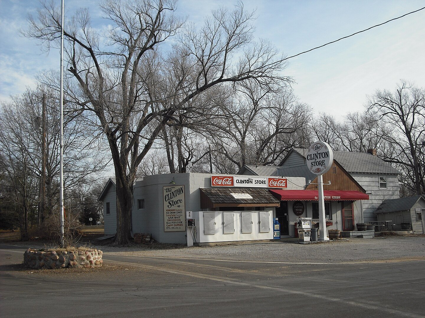 10 Secluded Towns Stretch Out in the Expansive Landscapes of Eastern Kansas