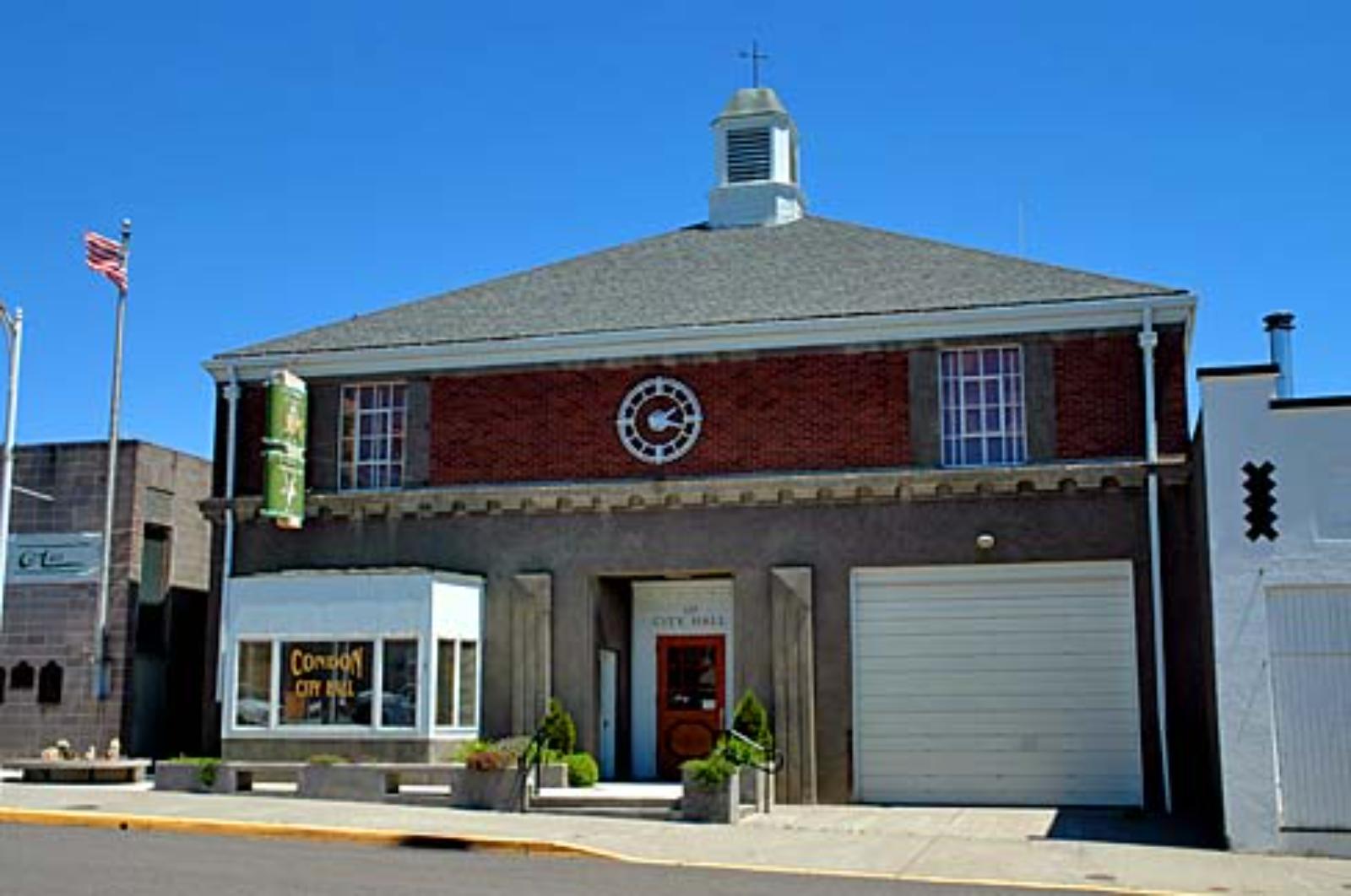 Condon Town Image