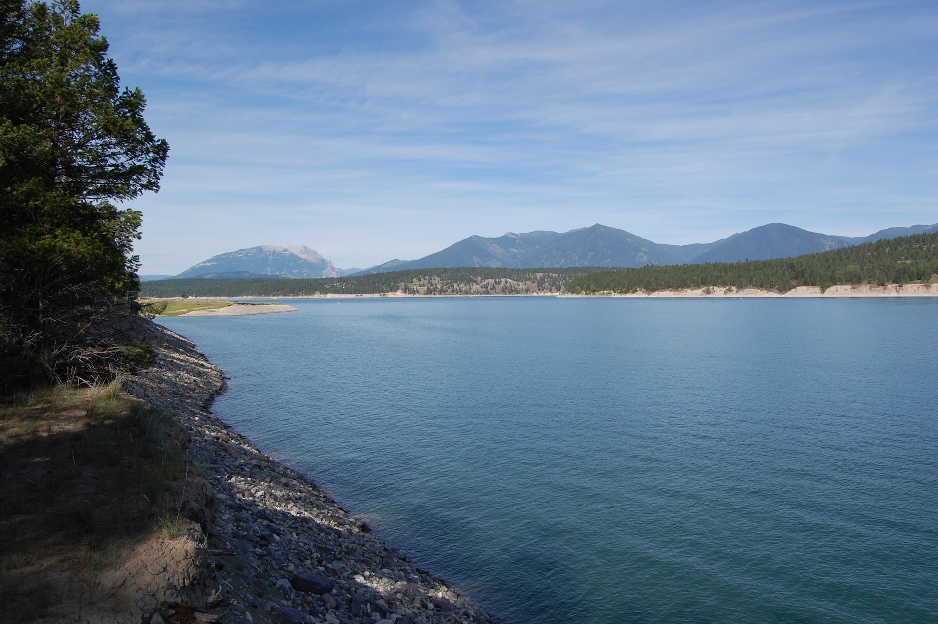10 Secluded Towns that Disappear into the Mountainous Terrain of Northwest Montana