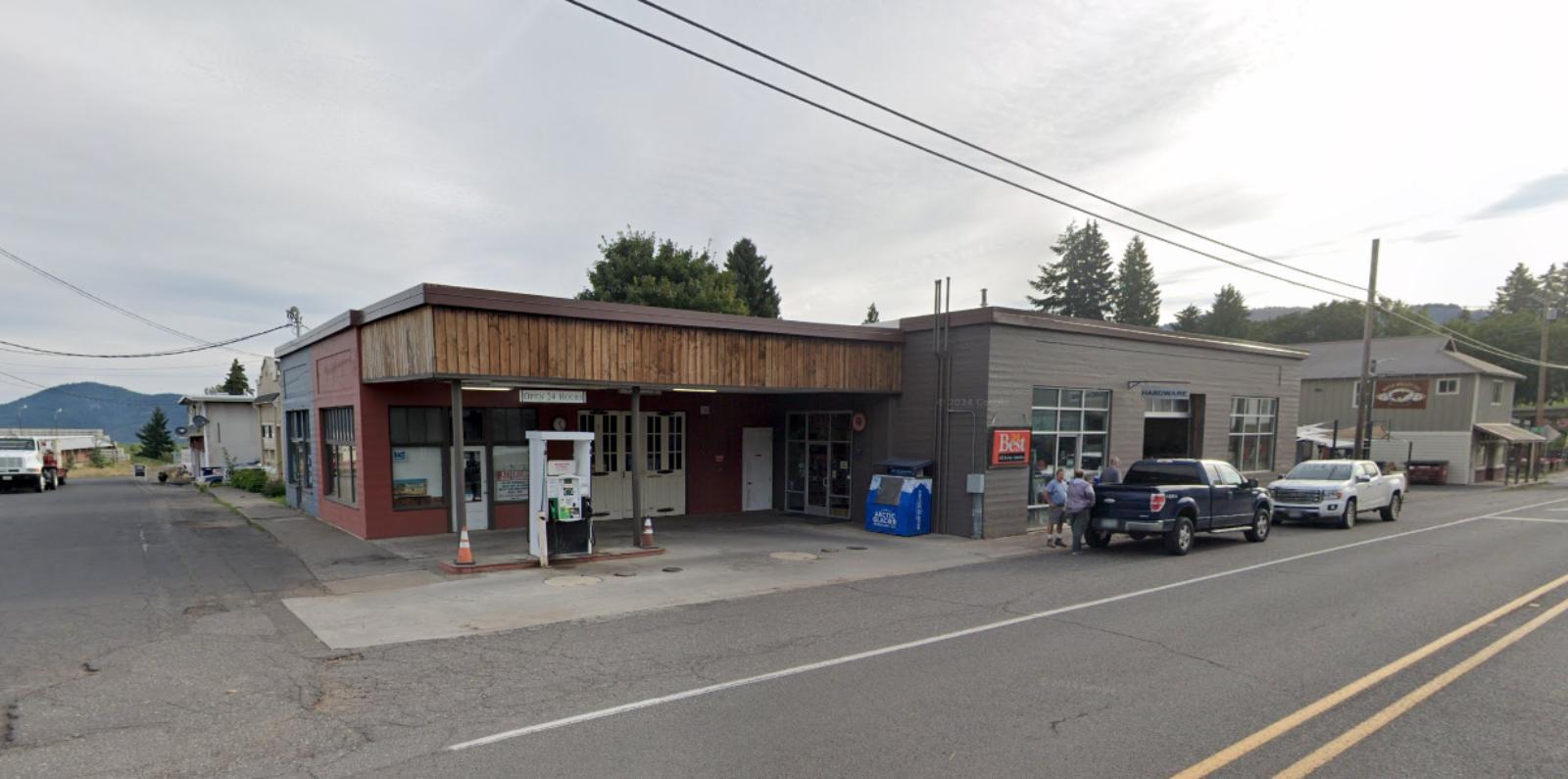 Mount Hood Parkdale Town Image