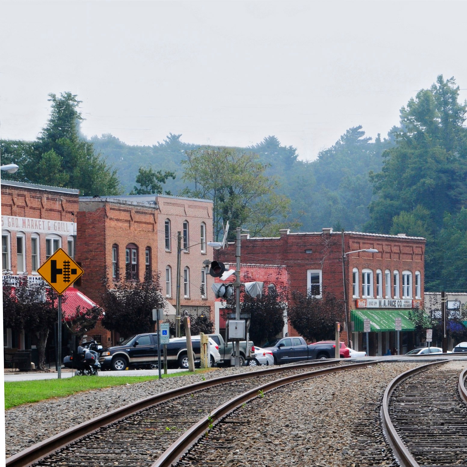 Saluda Town Image