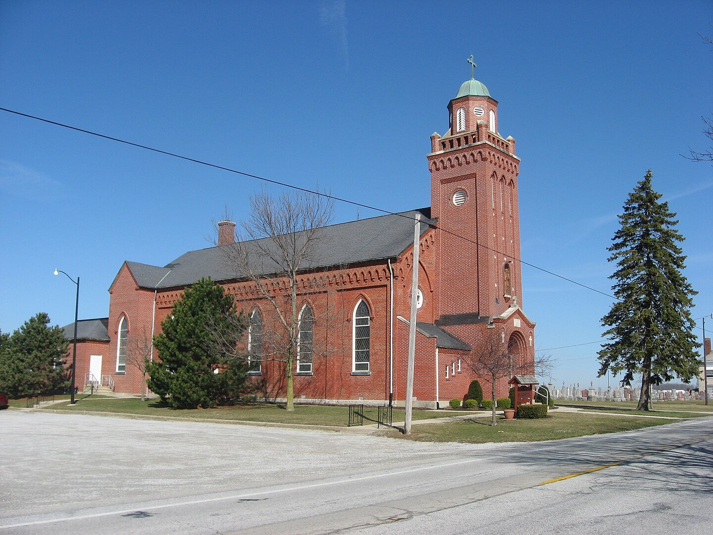 10 Secluded Towns Tucked Between the Farm Fields in Western Ohio