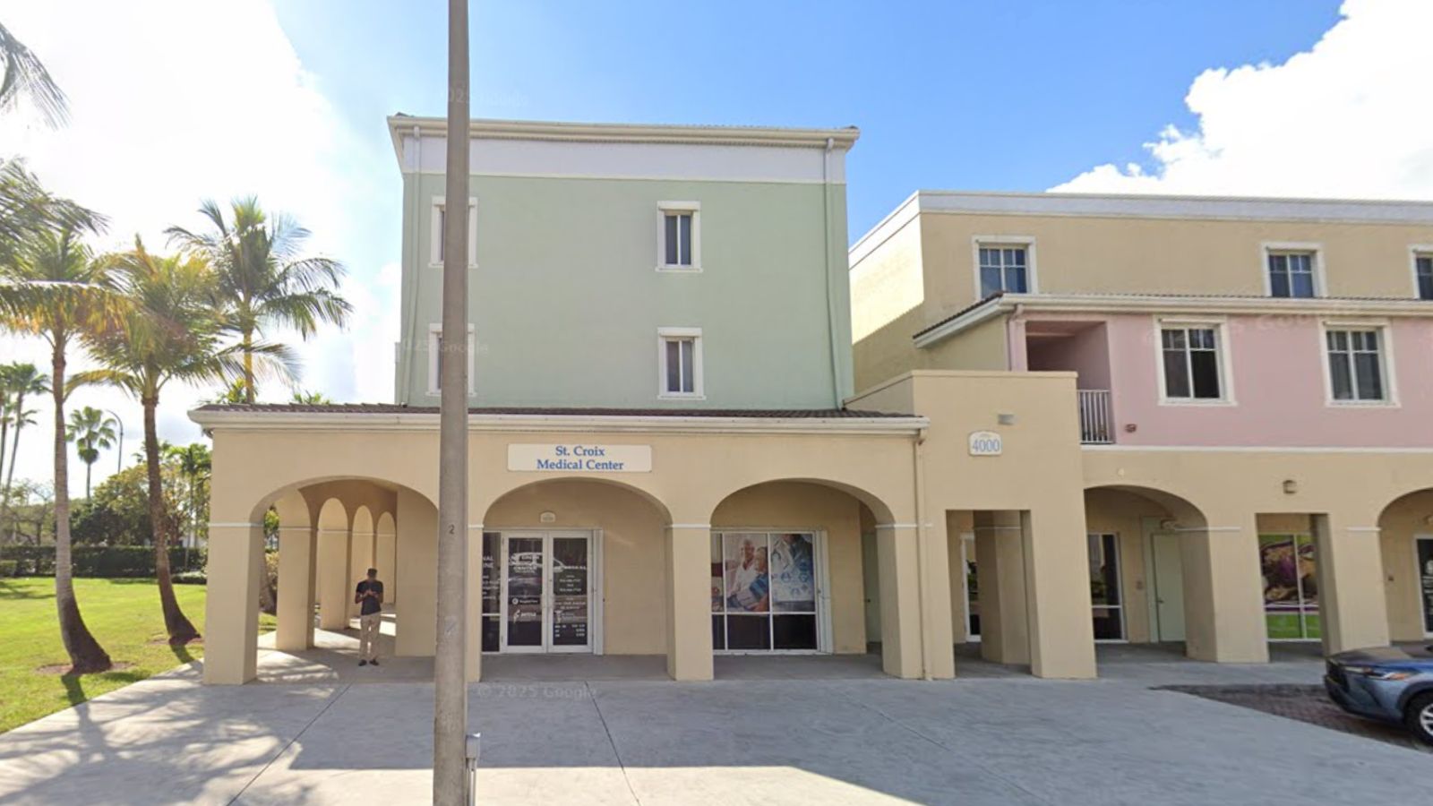 Lauderdale Lakes Town Image