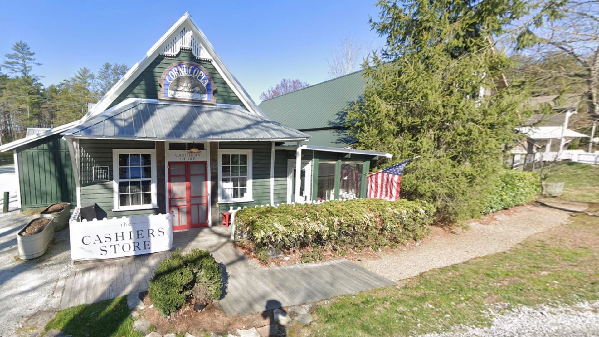 Cashiers Town Image