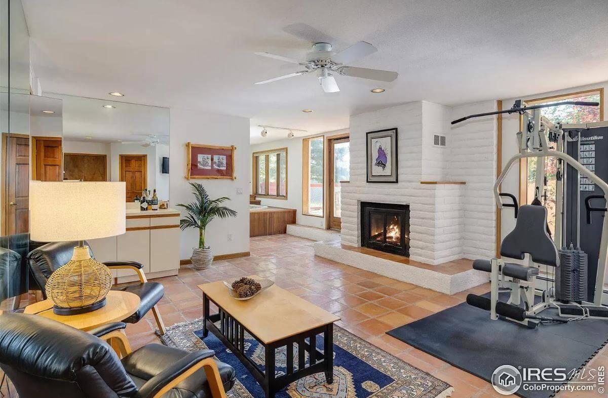 Discover the Blend of Relaxation and Fitness in This Cozy Corner