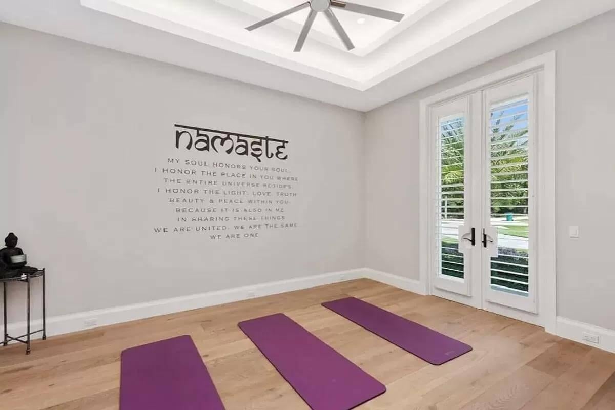 Embrace Tranquility in This Serene Yoga Room with Inspirational Decor