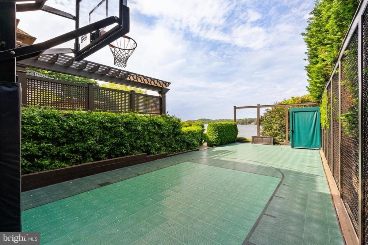 12,635 Sq. Ft. Mansion in Annapolis, MD ($7,850,000)