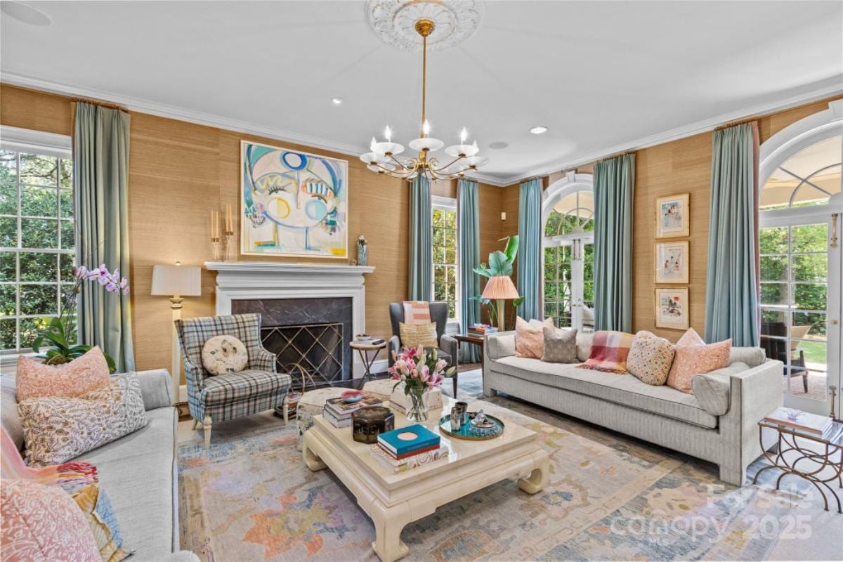6,886 Sq. Ft. Mansion in Charlotte, NC ($4,600,000)