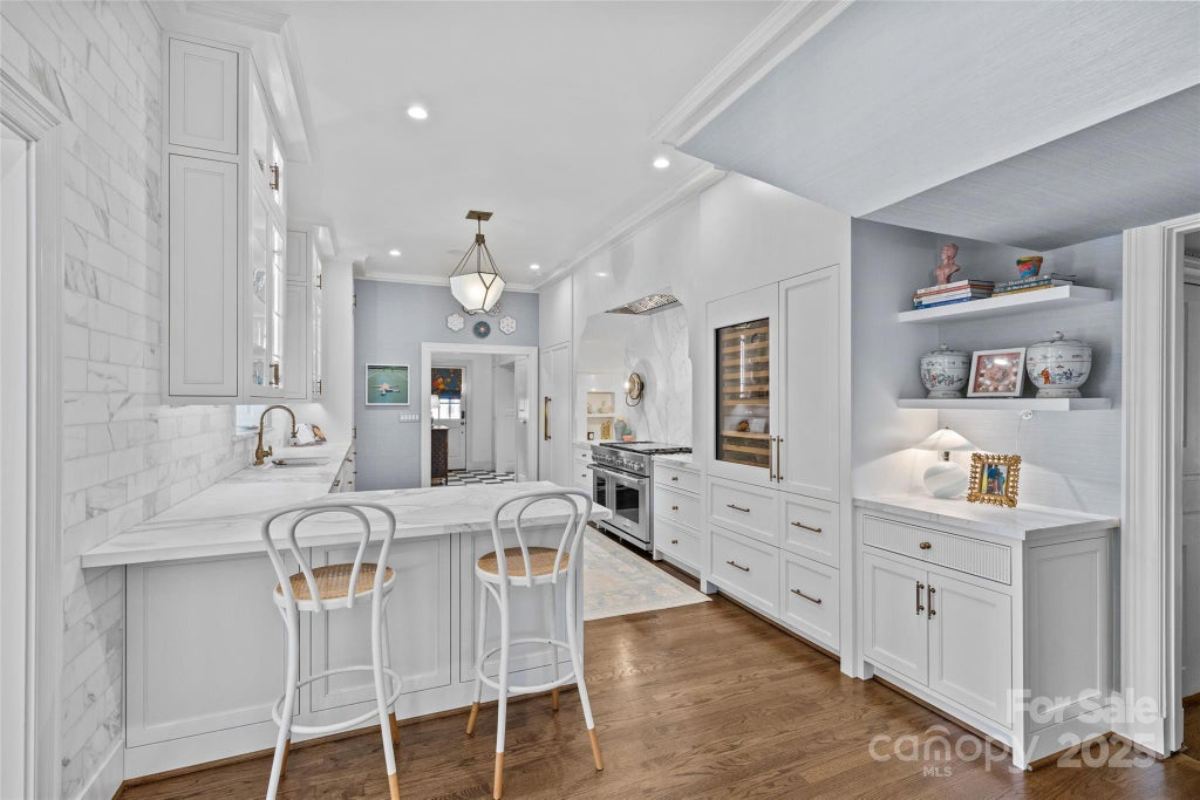 6,886 Sq. Ft. Mansion in Charlotte, NC ($4,600,000)