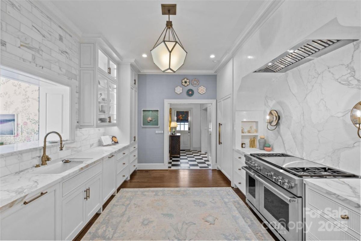 6,886 Sq. Ft. Mansion in Charlotte, NC ($4,600,000)