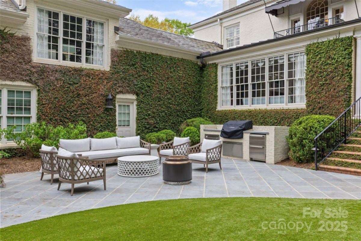 6,886 Sq. Ft. Mansion in Charlotte, NC ($4,600,000)