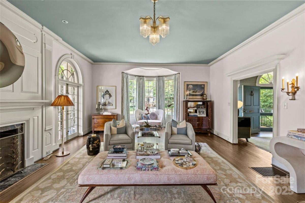 6,886 Sq. Ft. Mansion in Charlotte, NC ($4,600,000)