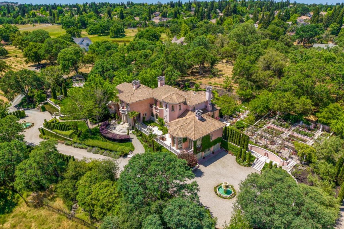 6,645 Sq. Ft. Mansion in El Dorado Hills, CA ($8,900,000)