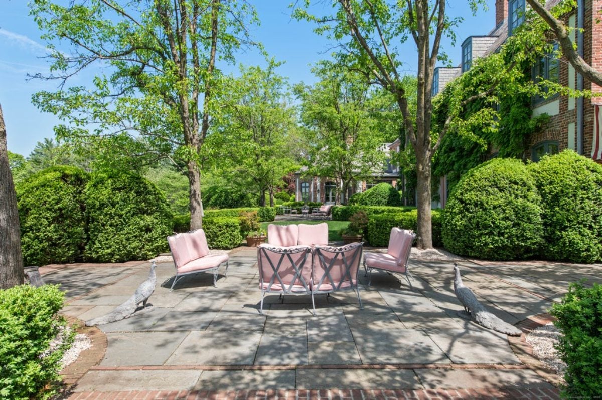 8,744 Sq. Ft. Mansion in Greenwich, CT ($8,750,000)