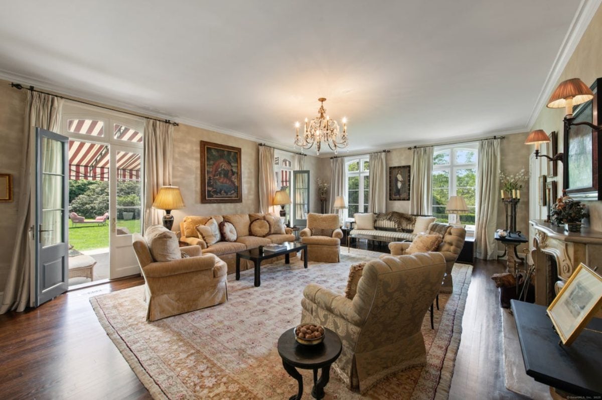 8,744 Sq. Ft. Mansion in Greenwich, CT ($8,750,000)