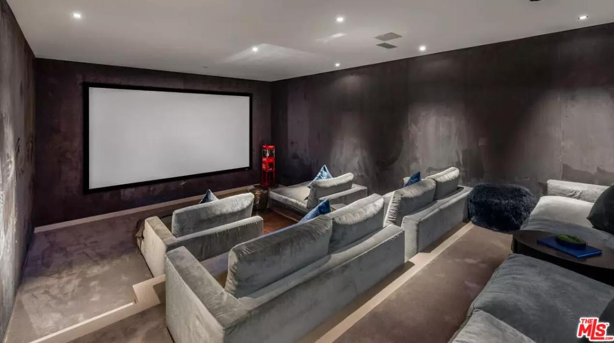 12,130 Sq. Ft. Mansion in Los Angeles, CA ($33,000,000)