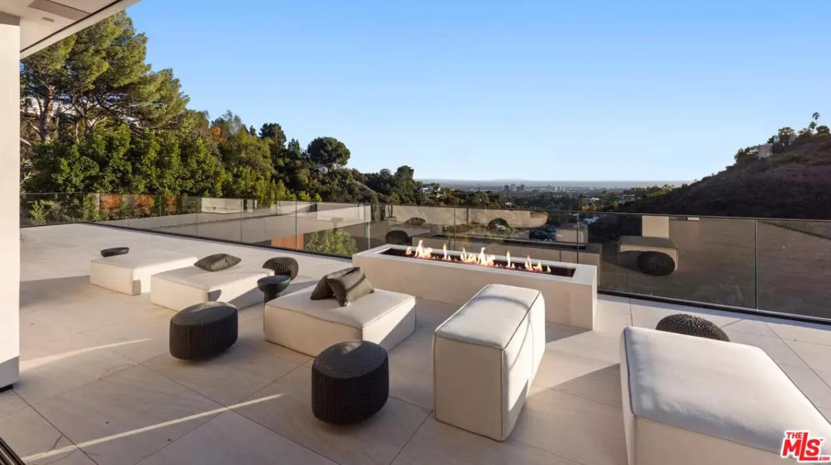 12,130 Sq. Ft. Mansion in Los Angeles, CA ($33,000,000)