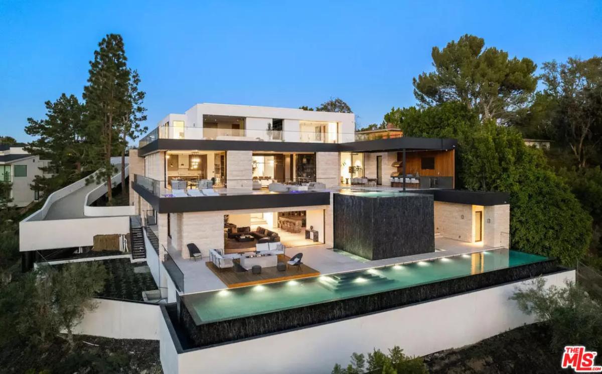 12,130 Sq. Ft. Mansion in Los Angeles, CA ($33,000,000)