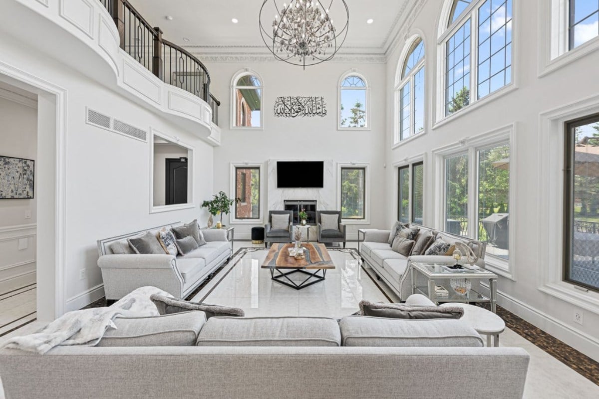 10,980 Sq. Ft. Mansion in Northville, MI ($3,999,000)