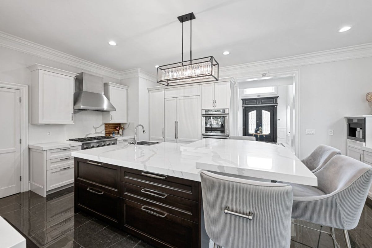 10,980 Sq. Ft. Mansion in Northville, MI ($3,999,000)