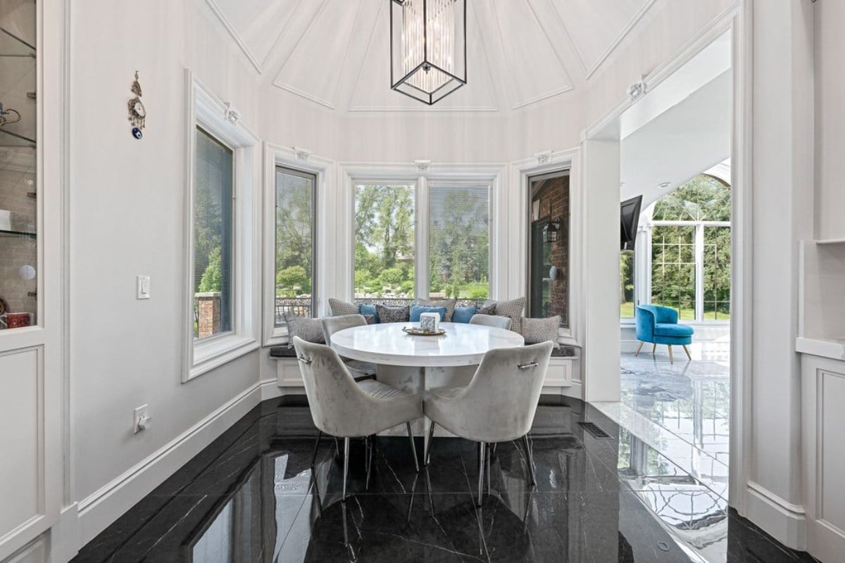 10,980 Sq. Ft. Mansion in Northville, MI ($3,999,000)