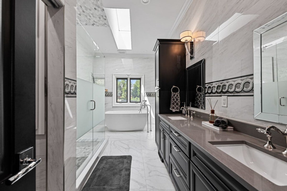 10,980 Sq. Ft. Mansion in Northville, MI ($3,999,000)